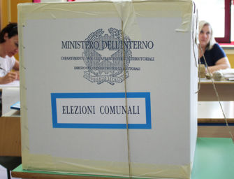 Election day. Affluenza delle 19: comunali 39,11%, referendum 14%