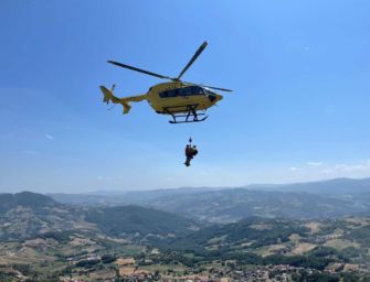 61enne in difficoltà sulla ferrata in Pietra di Bismantova: salvato dall’elicottero
