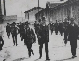 79 anni fa l’esercito sparò sulla folla: alle Reggiane 9 operai morti e oltre 50 feriti