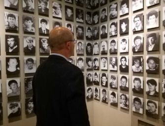 Gemellaggio Reggio Emilia – Sarajevo. La visita al Memoria del genocidio di Srebrenica