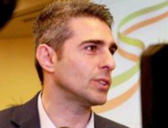 Pizzarotti entra in +Europa e si candida a segretario