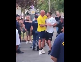 Modena. Berardi reagisce agli insulti di un tifoso, attimi di tensione. Poi si scusa sui social