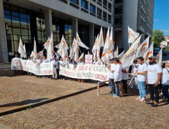 Vertenza Ferrarini, Bonterre replica al presidio dei lavoratori