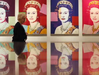 (1926 – 2022) Addio alla regina Elisabetta, icona pop globale