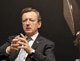 Reggio. ‘L’Alfabeto della natura’, il fisico Battiston ne parla con Pellini all’Arco