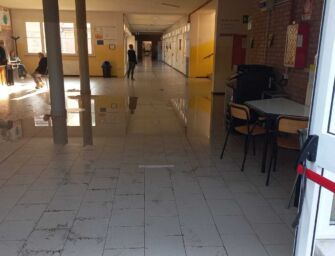Reggio. L’istituto Galvani-Iodi allagato dai vandali. Danni per almeno 10.000 euro