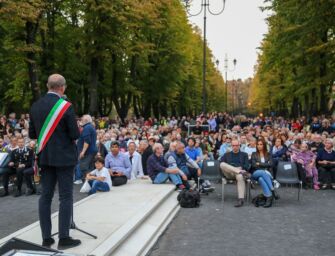Reggio. Festa in viale Umberto I dopo i lavori