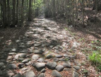‘La Via è una’, un docu-film per raccontare la Via Vandelli: prima strada della modernità