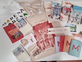 VisitModena, ecco il merchandising: magliette, shopper, matite, quaderni e cartoline ad acquerello