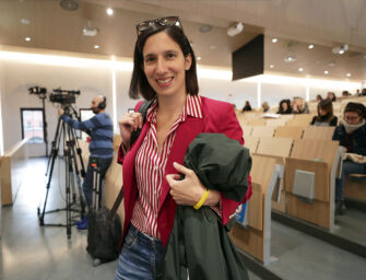 La Schlein: prendo la tessera del Pd, il cambio del nome è un tema da affrontare