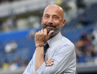 Vialli si aggrava, la madre vola a Londra