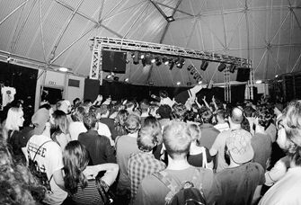 Modena. Il 2023 della Tenda ricomincia all’insegna del punk