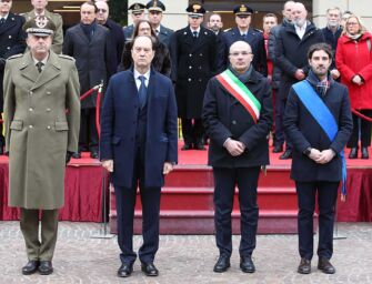 Festa Tricolore, Ciriani: è per me un onore celebrare la bandiera a Reggio (foto-galleria)