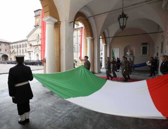 Festa del Tricolore senza governo, Fratelli d’Italia: “Il Pd ne fa una festa di partito”