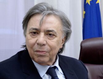 Reggio. Freccero: sindaco Vecchi partecipi a incontro sulle reazioni avverse al vaccino