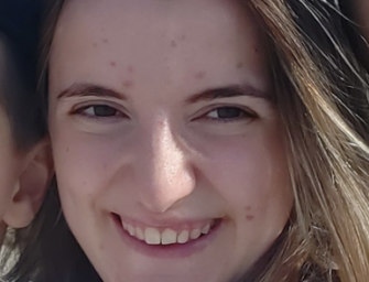 Contro un trattore, muore mamma di 27 anni