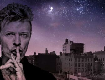 Lazarus di David Bowie, navicella spaziale lanciata verso il futuro