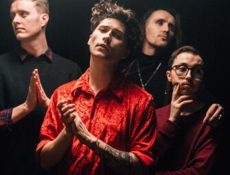 Musica alla Tenda di Modena, sul palco anche i gallesi Holding Absence