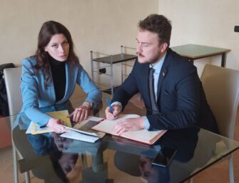 Coalizione civica e M5s: Reggio non molli sui diritti delle famiglie arcobaleno