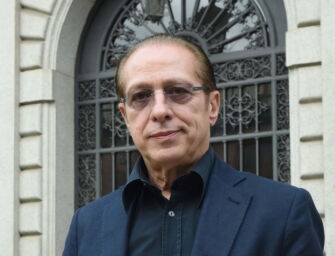 Il fratello: è una roccia, Silvio ce la farà