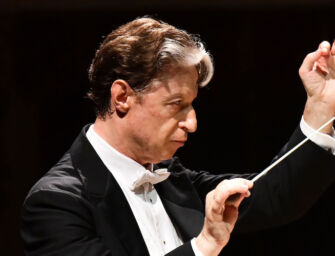 Abbado dirige la Filarmonica di Bologna