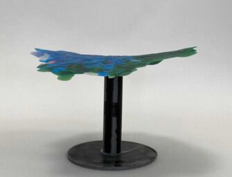 In vendita online le opere d’arte realizzate con i tappi di plastica riciclati dal liceo Iess