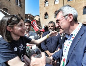 Sindacati, corteo a Bologna: “Siamo scesi in piazza in 30mila”