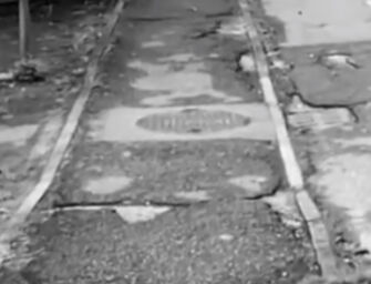 Reggio, i marciapiedi non sono per tutti