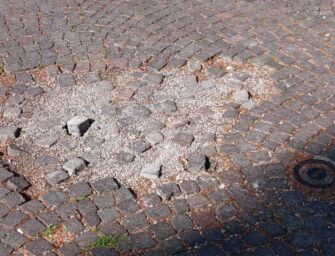 Reggio. La segnalazione: via Matteotti tra degrado e abbandono