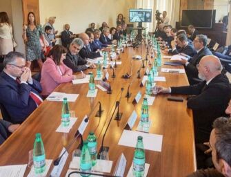 Bonaccini al governo: basta tagliare sulla sanità pubblica