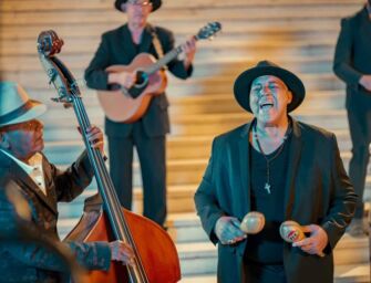 A Reggio Compay Segundo, il ritmo cubano accende piazza Prampolini