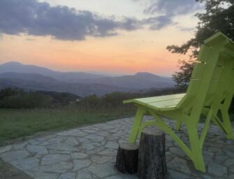 Anche Toano ha la sua panchina gigante, la numero 297