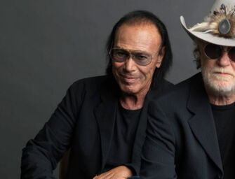 Venditti & De Gregori, il tour fa tappa in piazza Roma a Modena