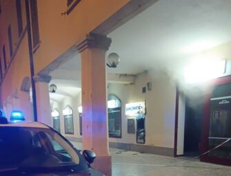 Castelnovo Sotto (RE), assalto esplosivo al bancomat da 80mila euro