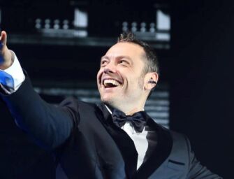 Tiziano Ferro in tour dopo sei anni, l’11 approda a Bologna