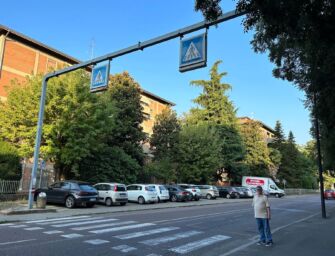 Reggio. Raccolta firme per attraversamenti sicuri in via Papa Giovanni
