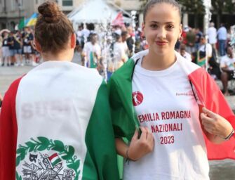 Giochi internazionali del Tricolore. La cerimonia inaugurale in piazza Prampolini a Reggio