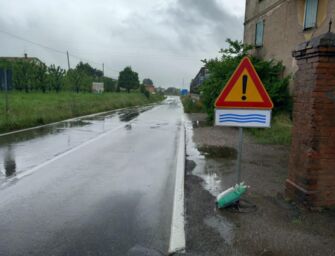 Maltempo a Modena: tecnici al lavoro, ma la rete stradale tiene