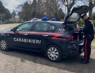 Un giovane trovato morto in un parcheggio a Modena