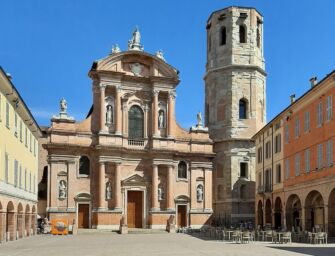 Reggio, due giorni di festa per la rinnovata piazza San Prospero