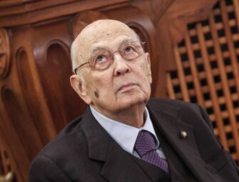 Sono critiche le condizioni di Napolitano