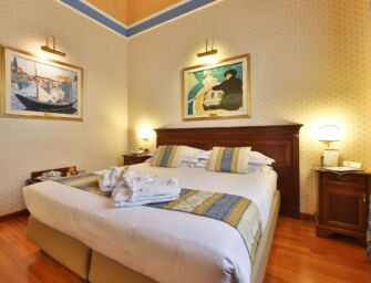 Prezzi hotel quadruplicati per Ye a Reggio