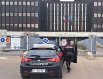 Reggio. Insulti, minacce, calci e pugni a un medico in tribunale prima di un’udienza