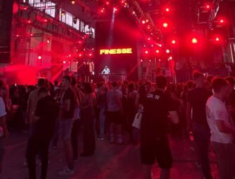 Reggio, Benny Benassi fa scatenare in pista migliaia di giovani all’Omi Festival