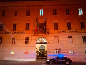 Violenze e abusi, a Reggio caserme in arancione