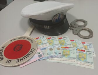 Modena. In auto con 11 documenti falsi: due in arresto e un minore denunciato