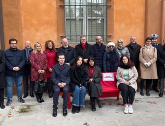 Università di Reggio ha la sua panchina rossa