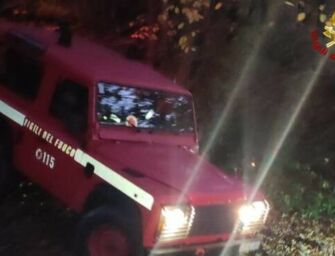 Castelnovo Monti. Va a caccia e precipita col fuoristrada nella scarpata: muore 70enne