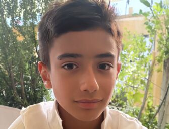 Reggio. In Sant’Agostino l’addio a Riccardo, morto a scuola a soli 13 anni