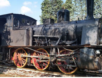La Lega: riportiamo a Reggio la storica locomotiva di viale Umberto